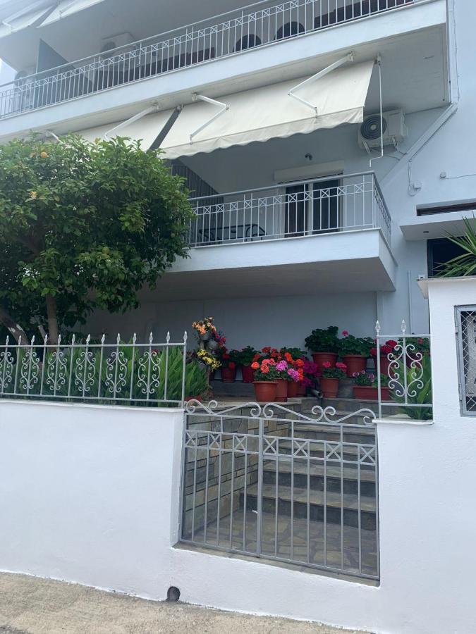 Hotel Anna House 4 Sarti Exterior foto